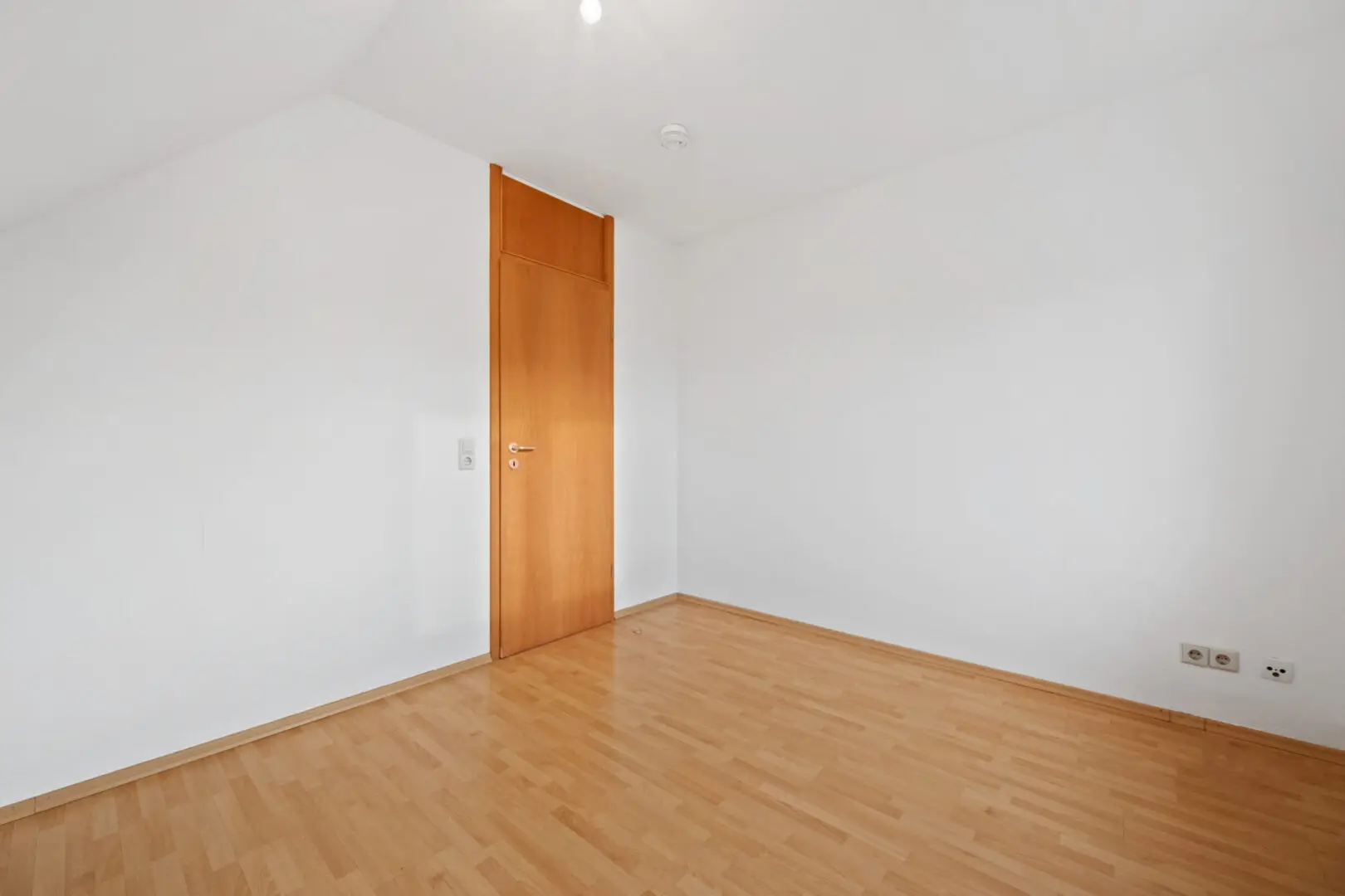 Schlafzimmer I unten