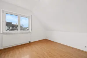 Schlafzimmer II unten