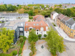 Vogelperspektive | Platz - Wäscherinnenbrunnen