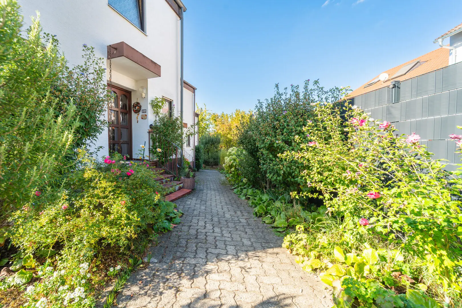 Wohnweg | zum Haus
