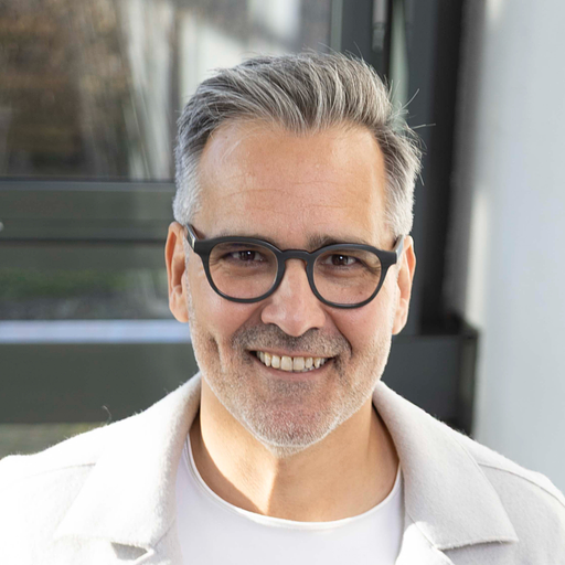 Herr Manuel Iglesias
